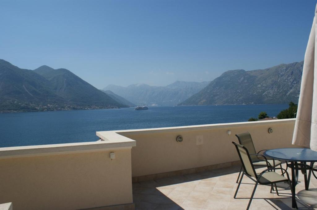 Apartments Ivardic Kotor Kültér fotó